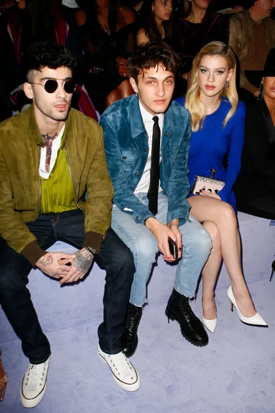 Look 7
